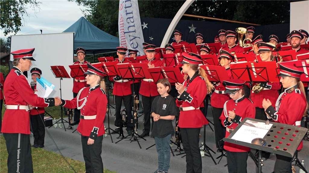 serenade 2018 1 20180803 1694405909